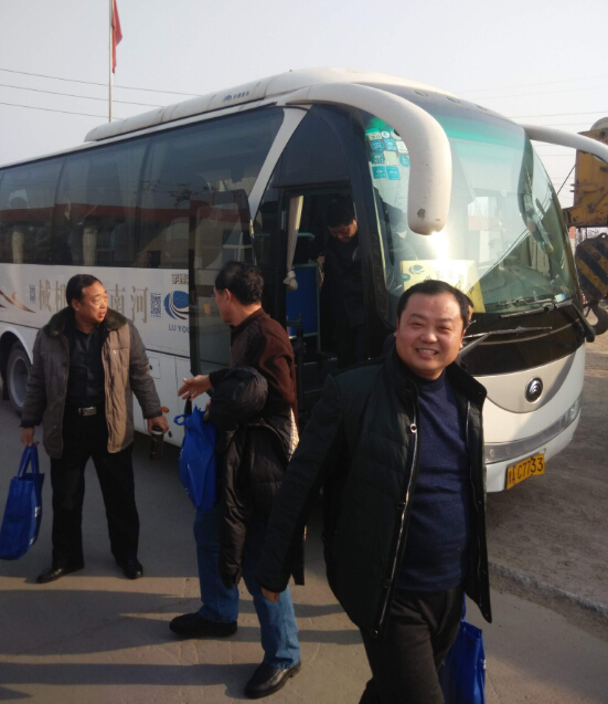 客户参观XK.COM星空体育(中国)科技公司后抵达河南路友机械
