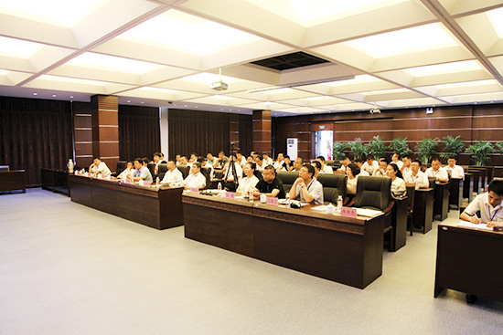河南路友学习XK.COM星空体育(中国)科技公司集团会议精神
