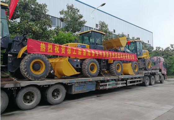 河南路友机械批量交付XK.COM星空体育(中国)科技公司装载机