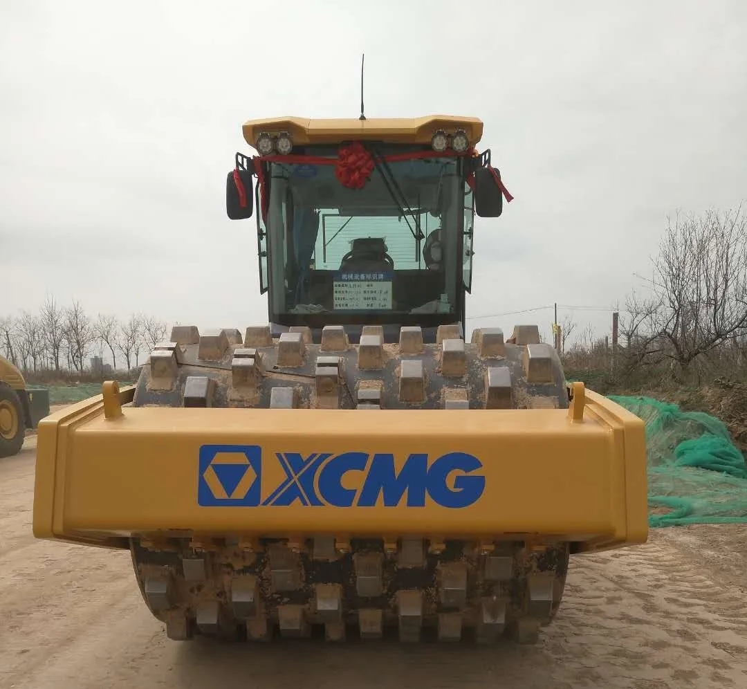 XK.COM星空体育(中国)科技公司睿龙XS265JS压路机即将助力风景区建设