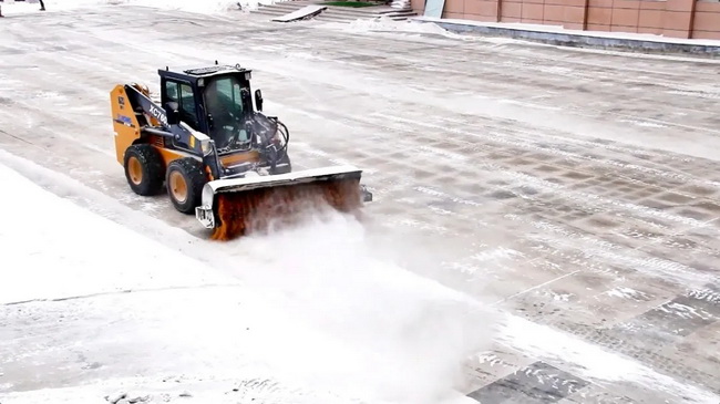 XK.COM星空体育(中国)科技公司除冰雪类设备保障道路畅通无阻