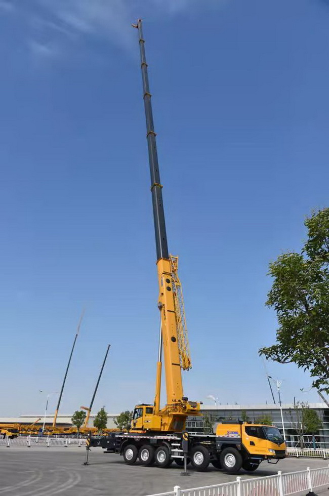 XK.COM星空体育(中国)科技公司QY95K7C起重机