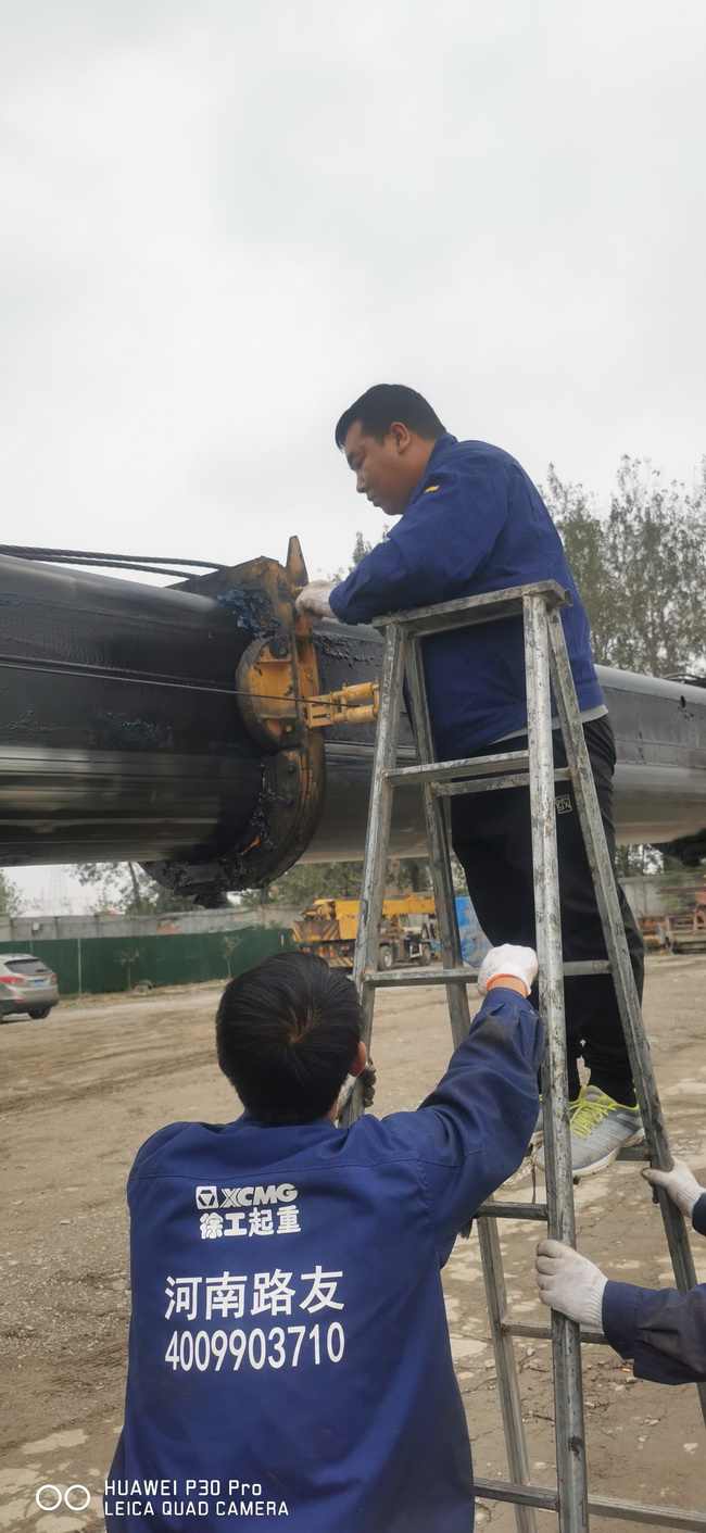 河南路友XK.COM星空体育(中国)科技公司起重机维修师傅
