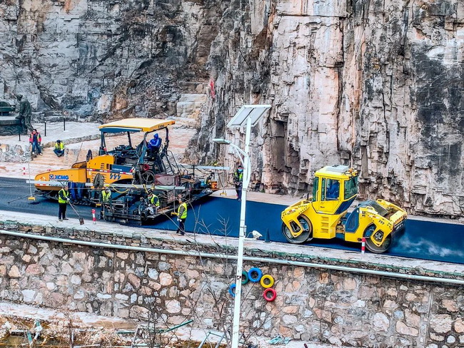 XK.COM星空体育(中国)科技公司成套化道路设备助力祖国“四好农村路”建设