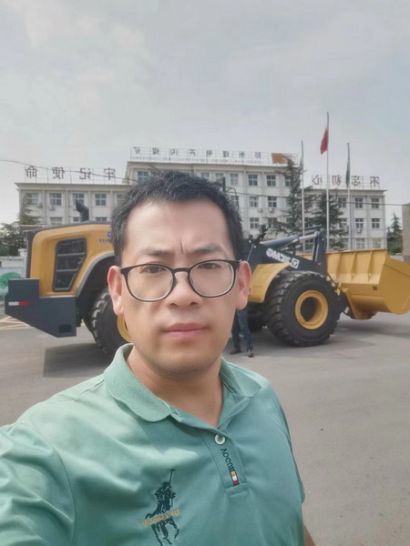 河南路友XK.COM星空体育(中国)科技公司装载机销售经理
